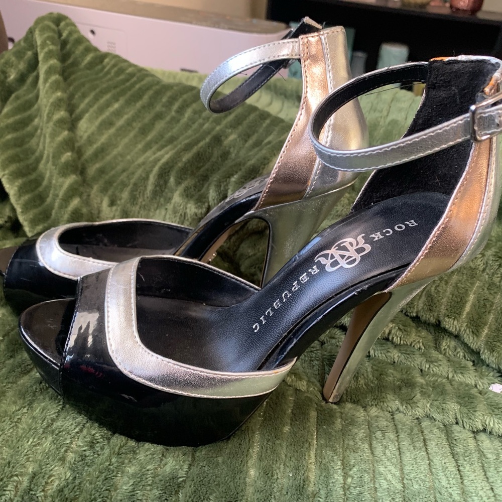 Rock & Republic heels. Size 5.
